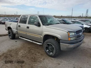2003 Chevrolet Silverado 1500HD LS z VIN 1GCGC13U93F124103, wystawiony jako Copart lot #87912555 z przebiegiem 286 357 mil mil oraz Czysty tytuł • Clean title. Historia ofert i sprzedaży dostępna na DreamBid. Obrazek 4.