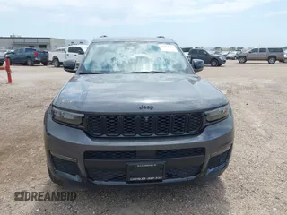 2023 Jeep Grand Cherokee Limited z VIN 1C4RJKBGXP8702638, wystawiony jako IAAI lot #42267224 z przebiegiem 26 372 mil mil oraz . Historia ofert i sprzedaży dostępna na DreamBid. Obrazek 12.