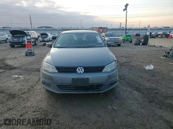 2014 Volkswagen Jetta Sedan SE with VIN 3VWD17AJ2EM359785, listed as a Copart auction lot 46914755 with 148,504 mi miles and Salvage Title. Bid and sale history available at carsss.com. Image 11.