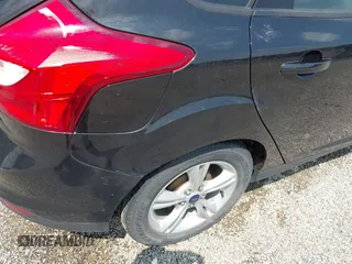 2014 Ford Focus SE с VIN 1FADP3K25EL421334, выставлен на аукционе IAAI как лот 42423083 с пробегом 108 687 миль миль и . История ставок и продаж доступна на DreamBid. Изображение 20.