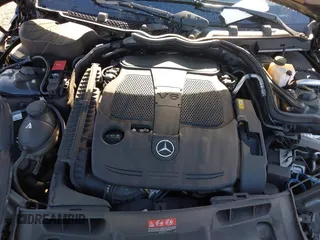 2013 Mercedes-Benz C 300 Sport with VIN WDDGF8AB5DG075257, listed as a IAAI auction lot 42197745 with 19,571 mi miles and . Bid and sale history available at carsss.com. Image 10.