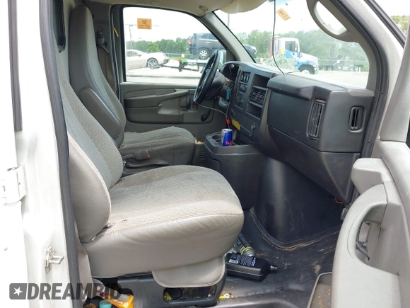2011 Chevrolet Express Cargo with VIN 1GCSGAFX4B1119293, listed as a IAAI auction lot 42589813 with 153,683 mi miles and . Bid and sale history available at DreamBid. Image 5.