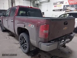 2008 Chevrolet Silverado 1500 LTZ with VIN 3GCEK13MX8G203635, listed as a IAAI auction lot 41569705 with 168,495 mi miles. Bid and sale history available at carsss.com. Image 3.