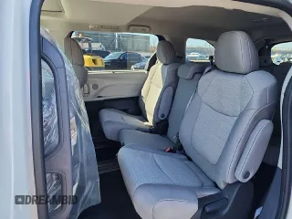 2024 Toyota Sienna LE with VIN 5TDBSKFC9RS138713, listed as a Copart auction lot 43769795 with 10 mi miles and Salvage Title. Bid and sale history available at carsss.com. Image 11.