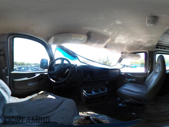 2005 Chevrolet Express Cargo Van with VIN 1GCGG25VX51226784, listed as a IAAI auction lot 42012325 with 537,878 mi miles. Bid and sale history available at carsss.com. Image 18.