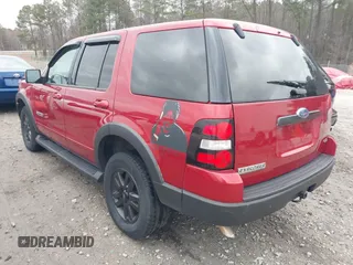 2007 Ford Explorer Eddie Bauer z VIN 1FMEU64E47UA62406, wystawiony jako IAAI lot #41721334 z przebiegiem 98 896 mil mil oraz . Historia ofert i sprzedaży dostępna na DreamBid. Obrazek 3.
