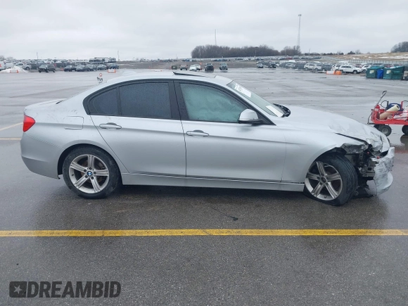 2015 BMW 3 Series 320i xDrive with VIN WBA3C3G57FNS74652, listed as a IAAI auction lot 41723695 with 146,919 mi miles and . Bid and sale history available at DreamBid. Image 13.