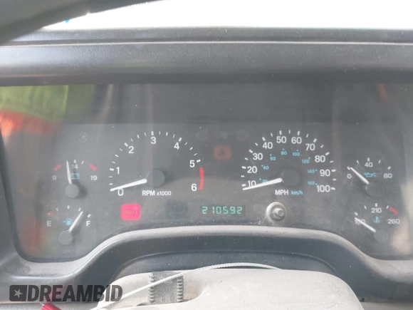 1998 Jeep Wrangler SE with VIN 1J4FY29P1WP760687, listed as a IAAI auction lot 41720889 with 210,592 mi miles. Bid and sale history available at carsss.com. Image 7.
