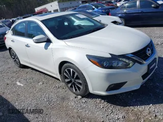 2018 Nissan Altima 2.5 SR with VIN 1N4AL3AP8JC188779, listed as a IAAI auction lot 41735197 with 41,229 mi miles. Bid and sale history available at carsss.com. Image 1.