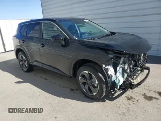 2025 Nissan Rogue SV with VIN 5N1BT3BA7SC826512, listed as a Copart auction lot 52599735 with 470 mi miles and Clean Title. Bid and sale history available at DreamBid. Image 4.