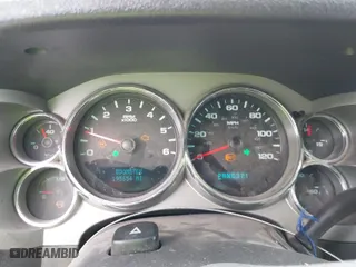 2008 Chevrolet Silverado 1500 LTZ with VIN 3GCEC13J98G219926, listed as a IAAI auction lot 41902818 with 195,654 mi miles. Bid and sale history available at carsss.com. Image 7.