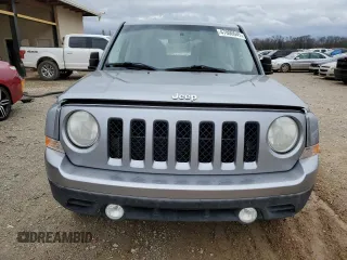 2014 Jeep Patriot Latitude with VIN 1C4NJPFA2ED853737, listed as a Copart auction lot 47800645 with 97,613 mi miles and Salvage Title. Bid and sale history available at carsss.com. Image 5.