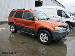 2007 Ford Escape XLT with VIN 1FMCU93137KA28475, listed as a Copart auction lot 47071585 with 192,128 mi miles and Salvage Title. Bid and sale history available at carsss.com. Image 4.