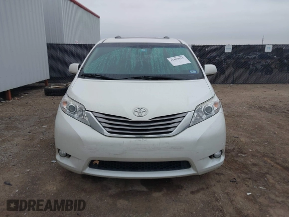 2016 Toyota Sienna XLE with VIN 5TDYK3DC2GS726677, listed as a IAAI auction lot 41609165 with 144,858 mi miles. Bid and sale history available at carsss.com. Image 12.