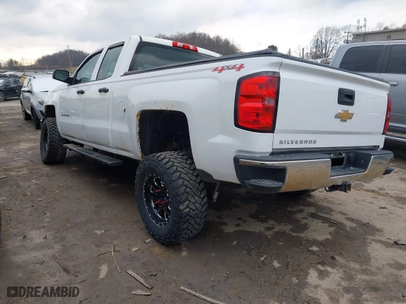2015 Chevrolet Silverado 1500 Work Truck with VIN 1GCVKPEC9FZ401854, listed as a IAAI auction lot 41607357 with 207,244 mi miles. Bid and sale history available at carsss.com. Image 3.