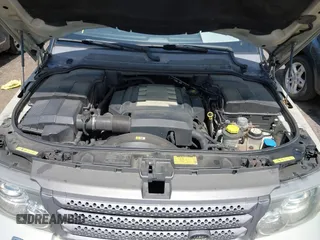 2006 Land Rover Range Rover Sport HSE z VIN SALSF25436A970841, wystawiony jako IAAI lot #42152175 z przebiegiem 254 024 mil mil oraz . Historia ofert i sprzedaży dostępna na DreamBid. Obrazek 10.