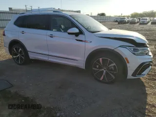 2024 Volkswagen Tiguan SEL R-Line с VIN 3VV4B7AX3RM141897, выставлен на аукционе Copart как лот 52227155 с пробегом 12 988 миль миль и Списание • Salvage title. История ставок и продаж доступна на DreamBid. Изображение 4.