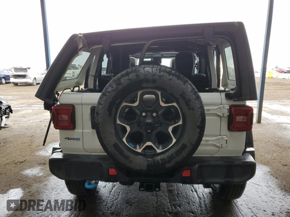 2022 Jeep Wrangler Unlimited Rubicon with VIN 1C4JJXR60NW250148, listed as a Copart auction lot 51087195 with 46,385 mi miles and Clean title. Bid and sale history available at DreamBid. Image 6.