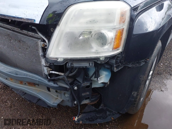 2014 GMC Terrain SLE with VIN 2GKFLWEK2E6321684, listed as a IAAI auction lot 42036961 with 181,787 mi miles. Bid and sale history available at carsss.com. Image 13.