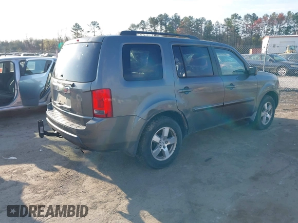 2009 Honda Pilot EX-L with VIN 5FNYF48519B053281, listed as a IAAI auction lot 41905515 with 255,634 mi miles. Bid and sale history available at carsss.com. Image 4.