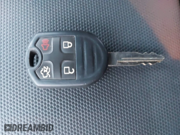 2012 Ford Escape Limited с VIN 1FMCU9E70CKB77700, выставлен на аукционе IAAI как лот 41226558 с пробегом 102 692 миль миль и . История ставок и продаж доступна на DreamBid. Изображение 11.