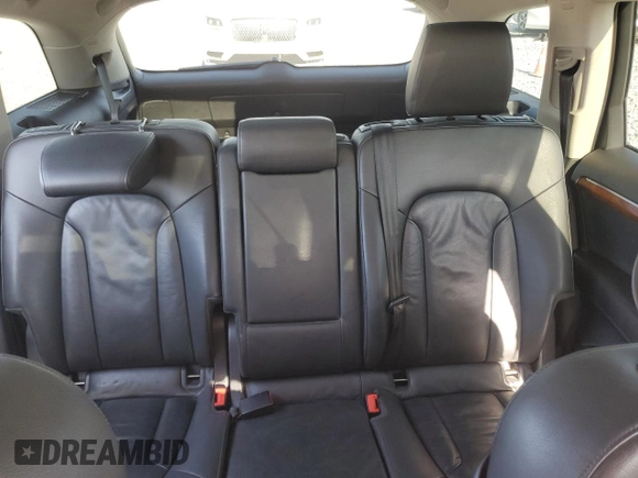 2015 Audi Q7 Premium Plus z VIN WA1LGAFE6FD023540, wystawiony jako Copart lot #57227145 z przebiegiem 124 203 mil mil oraz Szkoda całkowita • Salvage title. Historia ofert i sprzedaży dostępna na DreamBid. Obrazek 10.