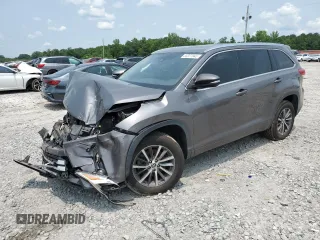 2018 Toyota Highlander SE with VIN 5TDKZRFH9JS545175, listed as a Copart auction lot 59377945 with 214,242 mi miles and Salvage title. Bid and sale history available at DreamBid. Image 1.