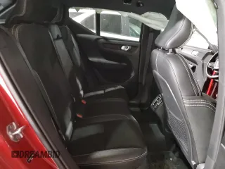 2019 Volvo XC40 Momentum с VIN YV4162XZ9K2007665, выставлен на аукционе Copart как лот 45422165 с пробегом 78 886 миль миль и Списание • Salvage title. История ставок и продаж доступна на DreamBid. Изображение 11.