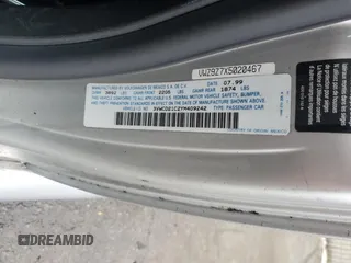 2000 Volkswagen Beetle GLS z VIN 3VWCD21C2YM409242, wystawiony jako Copart lot #46658435 z przebiegiem 90 038 mil mil oraz Szkoda całkowita • Salvage title. Historia ofert i sprzedaży dostępna na DreamBid. Obrazek 14.