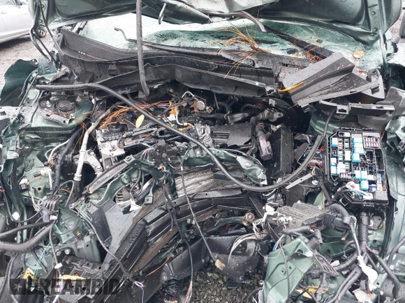 2023 Toyota Corolla Cross XLE z VIN 7MUDAABG2PV073950, wystawiony jako IAAI lot #40665833 z przebiegiem Nie podano mil oraz . Historia ofert i sprzedaży dostępna na DreamBid. Obrazek 10.