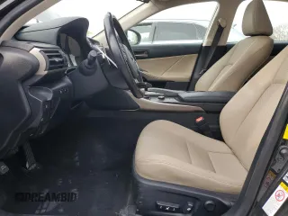 2017 Lexus IS 300 z VIN JTHCM1D21H5018586, wystawiony jako Copart lot #45722105 z przebiegiem 44 896 mil mil oraz Szkoda całkowita • Salvage title. Historia ofert i sprzedaży dostępna na DreamBid. Obrazek 7.