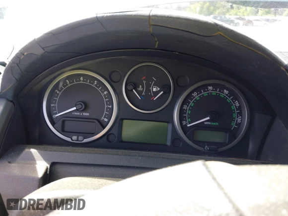 2006 Land Rover LR3 HSE with VIN SALAG25406A391086, listed as a IAAI auction lot 42211832 with Not provided miles and . Bid and sale history available at DreamBid. Image 7.