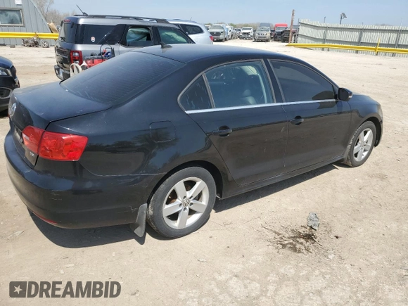 2013 Volkswagen Jetta TDI w/Premium с VIN 3VWLL7AJ2DM203752, выставлен на аукционе Copart как лот 52490645 с пробегом 189 888 миль миль и Чистый • Clean title. История ставок и продаж доступна на DreamBid. Изображение 3.