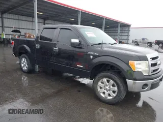 2014 Ford F-150 XL with VIN 1FTFW1CT4EKE71004, listed as a IAAI auction lot 40018427 with 177,772 mi miles. Bid and sale history available at carsss.com. Image 1.