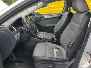 2013 Volkswagen Jetta Hybrid SE с VIN 3VW637AJXDM314529, выставлен на аукционе Copart как лот 56853775 с пробегом 149 097 миль миль и Чистый • Clean title. История ставок и продаж доступна на DreamBid. Изображение 7.
