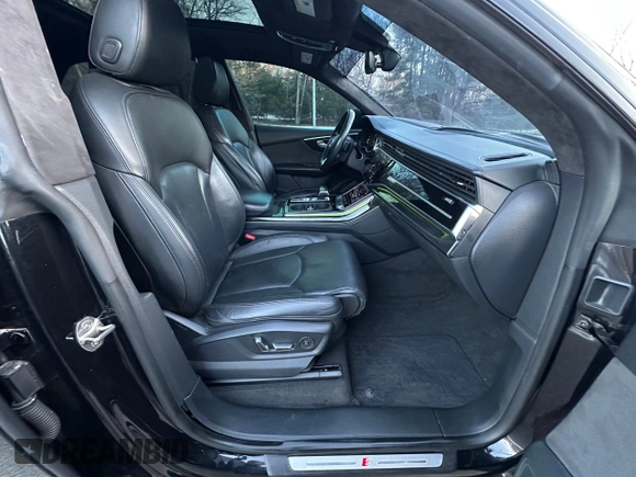 2019 Audi Q8 Prestige with VIN WA1FVAF15KD025497, listed as a Copart auction lot 53828925 with 120,414 mi miles and Clean Title. Bid and sale history available at carsss.com. Image 5.