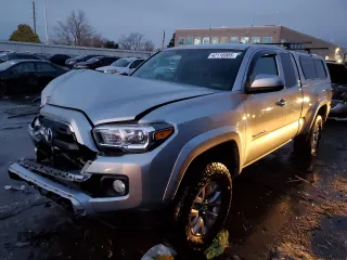 2016 Toyota Tacoma SR with VIN 5TFSX5EN0GX041364, listed as a Copart auction lot 42116985 with 117,151 mi miles and Salvage Title. Bid and sale history available at DreamBid. Image 1.