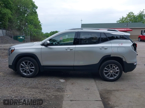 2022 GMC Terrain SLT z VIN 3GKALVEV7NL159321, wystawiony jako IAAI lot #42352977 z przebiegiem 42 386 mil mil oraz . Historia ofert i sprzedaży dostępna na DreamBid. Obrazek 15.