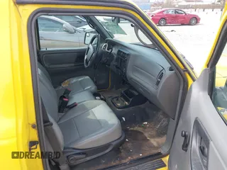 2007 Ford Ranger XL with VIN 1FTYR10D37PA68098, listed as a IAAI auction lot 41993229 with 210,383 mi miles. Bid and sale history available at carsss.com. Image 5.