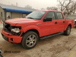 2014 Ford F-150 XL with VIN 1FTFW1CF5EKD59001, listed as a Copart auction lot 47062445 with 268,046 mi miles and Salvage Title. Bid and sale history available at carsss.com. Image 1.