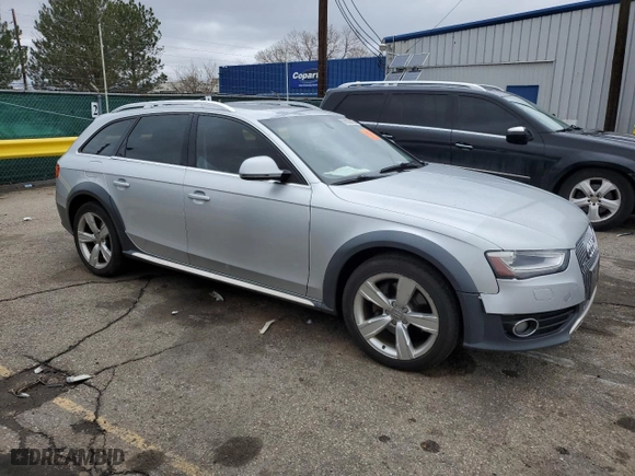 2013 Audi allroad Premium Plus with VIN WA1UFAFL0DA141152, listed as a Copart auction lot 52128115 with 151,210 mi miles and Non Repairable. Bid and sale history available at carsss.com. Image 4.