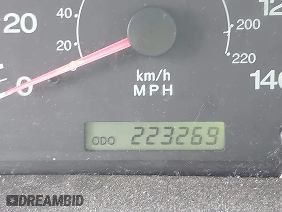 2002 Hyundai Elantra GLS with VIN KMHDN45D82U458317, listed as a IAAI auction lot 42653514 with 223,269 mi miles and . Bid and sale history available at DreamBid. Image 7.