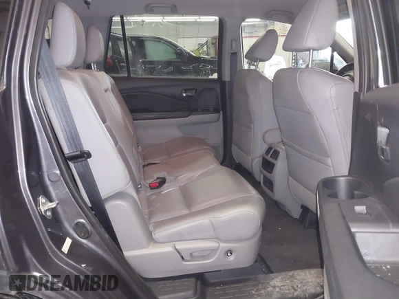 2016 Honda Pilot EX-L with VIN 5FNYF6H75GB104064, listed as a IAAI auction lot 41286959 with 106,263 mi miles. Bid and sale history available at carsss.com. Image 8.