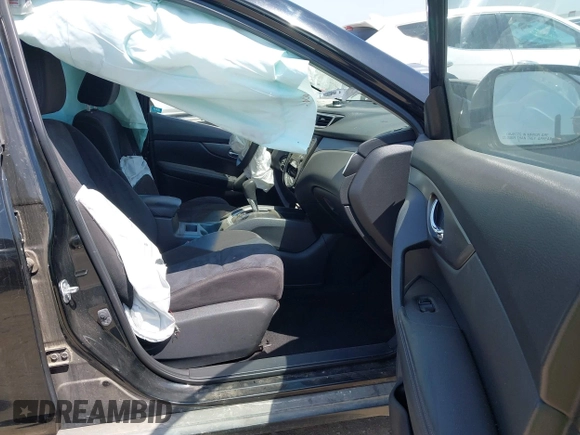 2015 Nissan Rogue SV with VIN KNMAT2MV0FP587846, listed as a IAAI auction lot 42020803 with Not Provided miles and . Bid and sale history available at carsss.com. Image 5.
