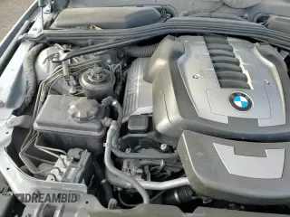 2006 BMW 5 Series 550i with VIN WBANB53586CP02981, listed as a Copart auction lot 84903254 with 124,132 mi miles and Salvage title. Bid and sale history available at DreamBid. Image 13.