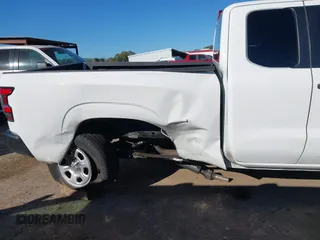 2024 Nissan Frontier S with VIN 1N6ED1CL5RN639610, listed as a IAAI auction lot 41705932 with 17,919 mi miles and . Bid and sale history available at DreamBid. Image 6.