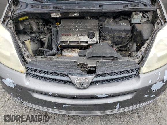 2004 Toyota Sienna CE with VIN 5TDZA23C64S134357, listed as a Copart auction lot 53496185 with 269,287 mi miles and Clean Title. Bid and sale history available at carsss.com. Image 12.