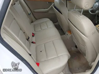 2008 Audi A4 2.0T with VIN WAUDF78E58A046158, listed as a IAAI auction lot 41510500 with 103,664 mi miles. Bid and sale history available at carsss.com. Image 8.