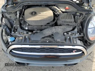 2018 MINI Hardtop 4 Door Cooper S с VIN WMWXU3C58J2F50385, выставлен на аукционе Copart как лот 51168775 с пробегом 77 091 миль миль и Списание • Salvage title. История ставок и продаж доступна на DreamBid. Изображение 11.