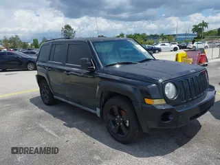 2009 Jeep Patriot Sport with VIN 1J4FT28BX9D140446, listed as a IAAI auction lot 40098694 with 202,342 mi miles and . Bid and sale history available at DreamBid. Image 15.